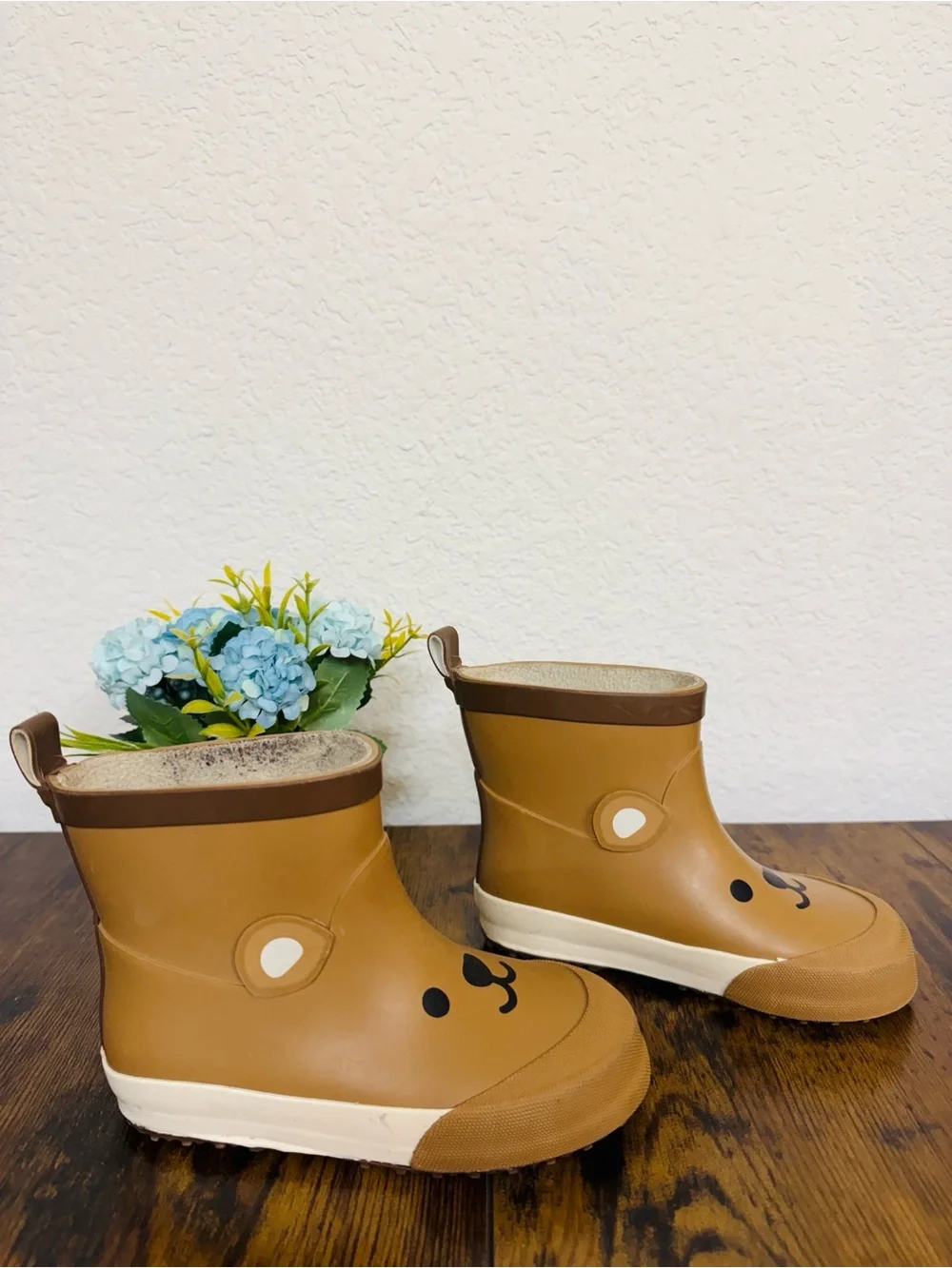 H&M • Brown Bear Rain Boots
